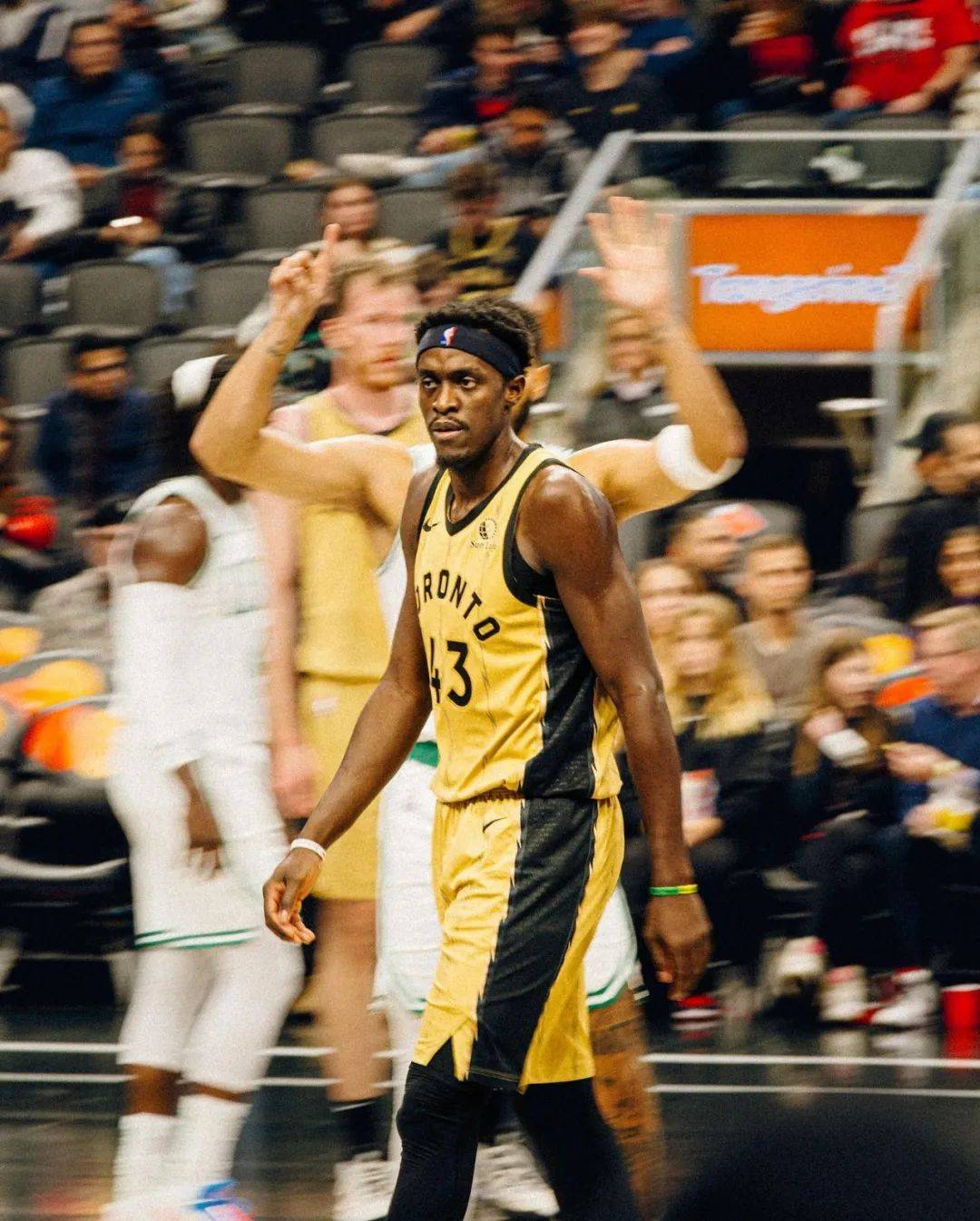 爱游戏-西亚卡姆迎来七赛季高光表现，C9球迷沸腾！的简单介绍