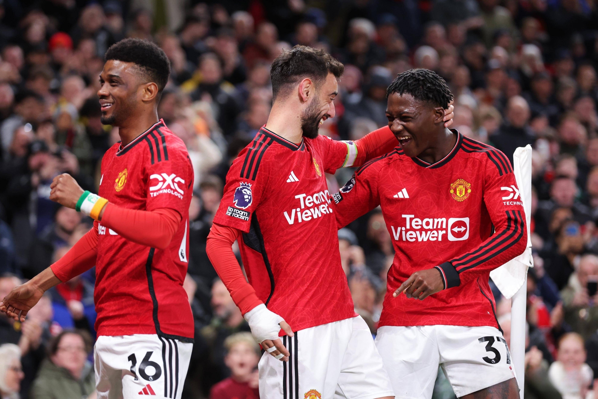 爱游戏- 曼联最新消息新闻 